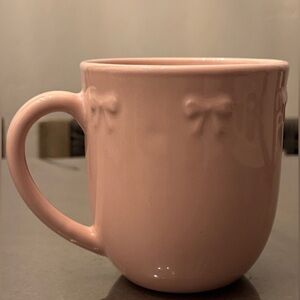 Iconic Stoneware London Collection Paris Hilton Pink Ceramic Mug With Bows.